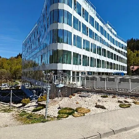 Czarna Gora, Przy Wyciagu 3*